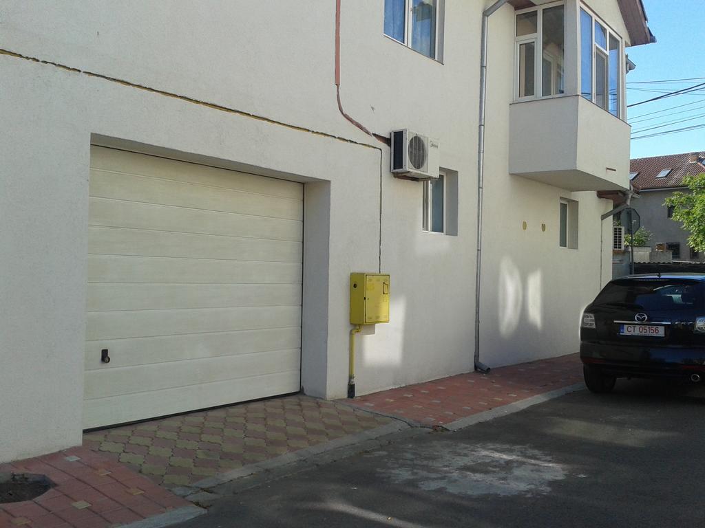 Studio Julius Constanţa Exterior foto