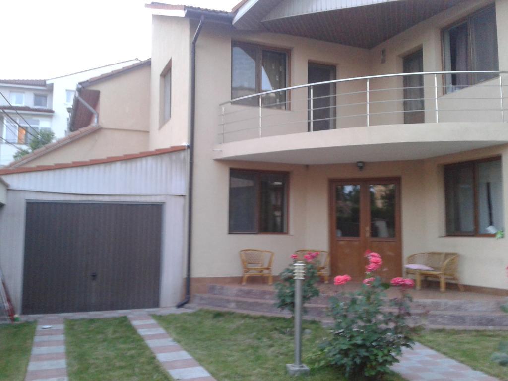 Studio Julius Constanţa Exterior foto